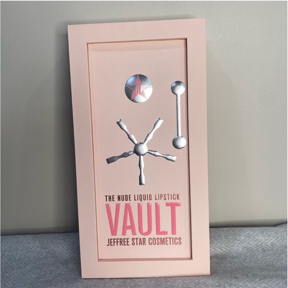 Jeffree Star The Nude Liquid Lipstick VAULT -NEW - Picture 2 of 13